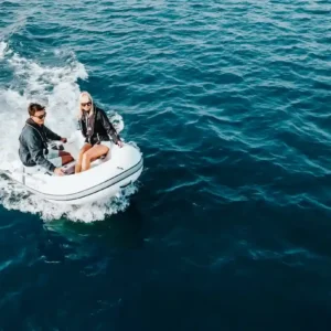 Highfield Ultralite 220