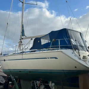 Bavaria 40