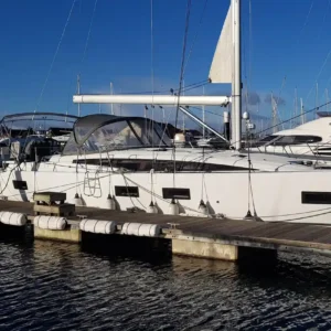 Jeanneau Yachts 54