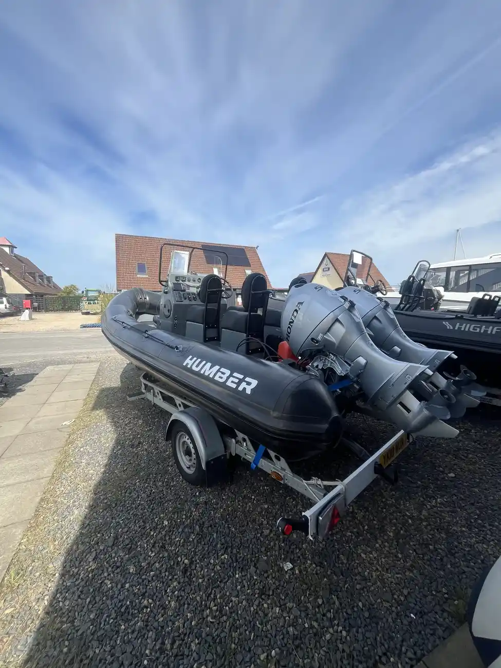 2023 Humber Ocean Pro 5.7 - Photo 1